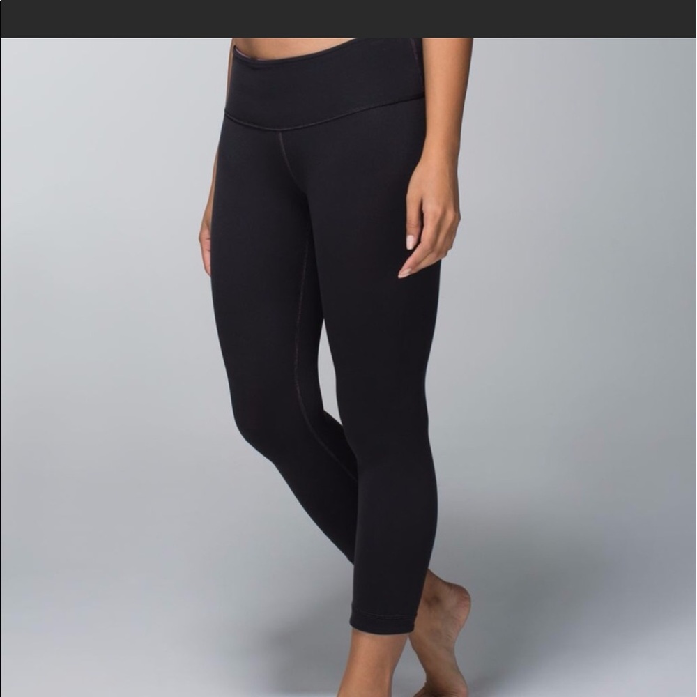 Lulu lemon wunder under reversible size 4 leggings